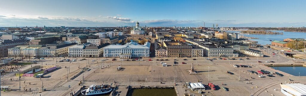 Helsinki Market Square (Kauppatori) with waterfront, fully accessible gathering spot for food vendors and ferries