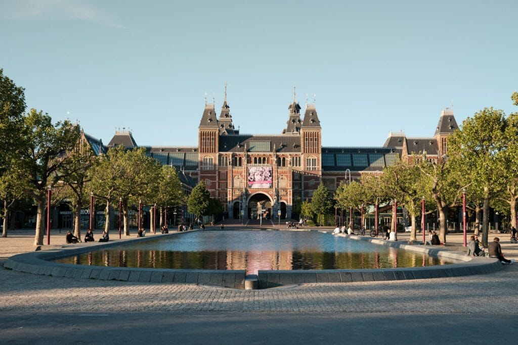 Rijksmuseum exterior in Amsterdam, showing a major accessible attraction near Museumplein